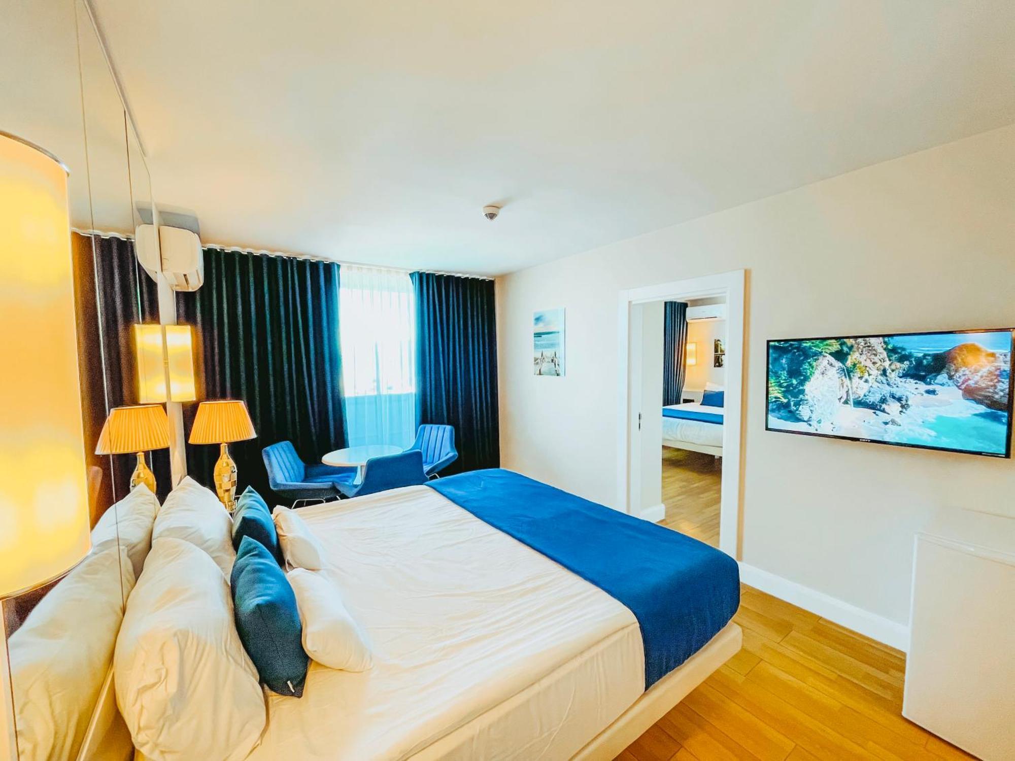 Batumi High View Hotell Eksteriør bilde