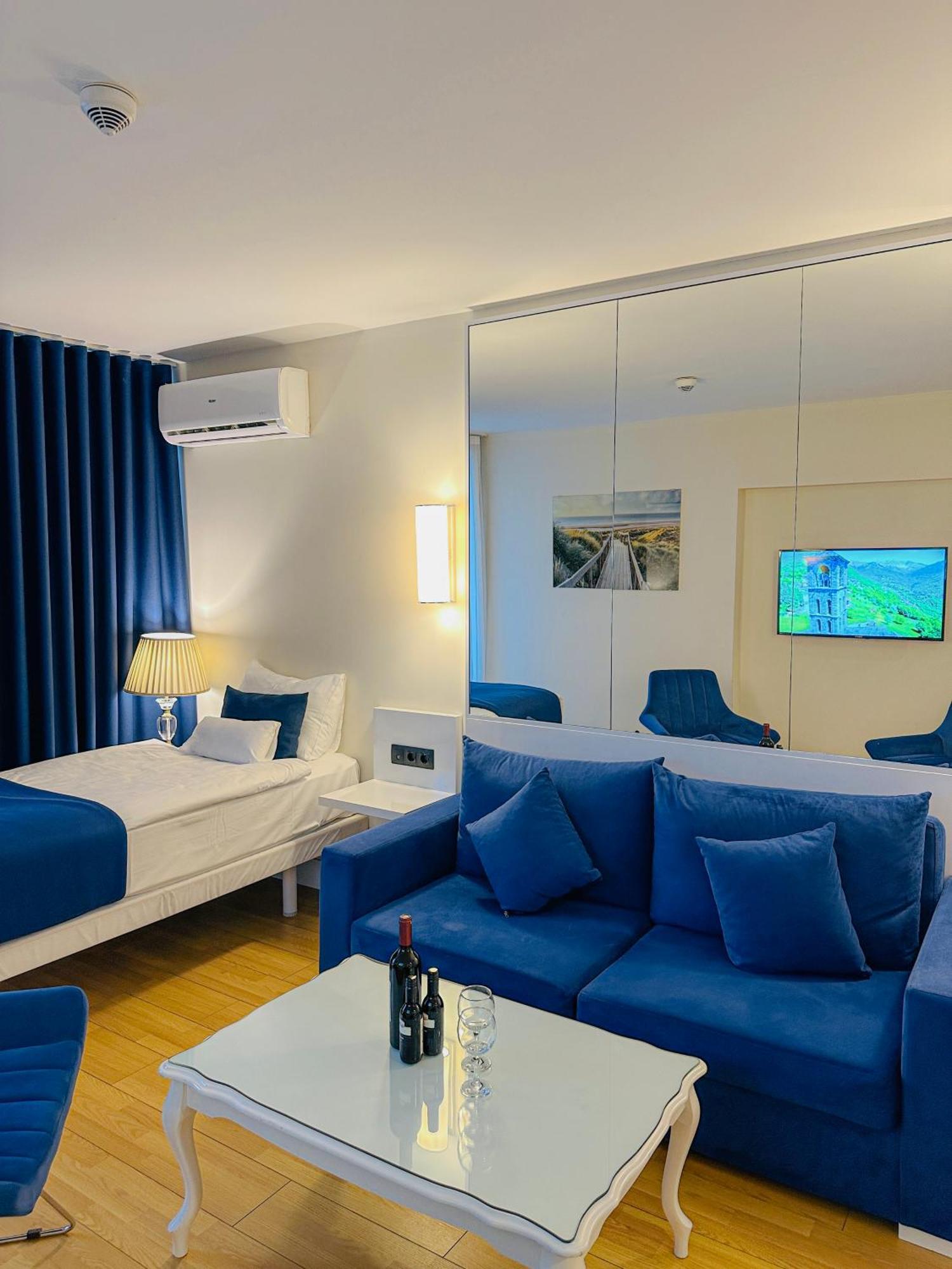 Batumi High View Hotell Eksteriør bilde