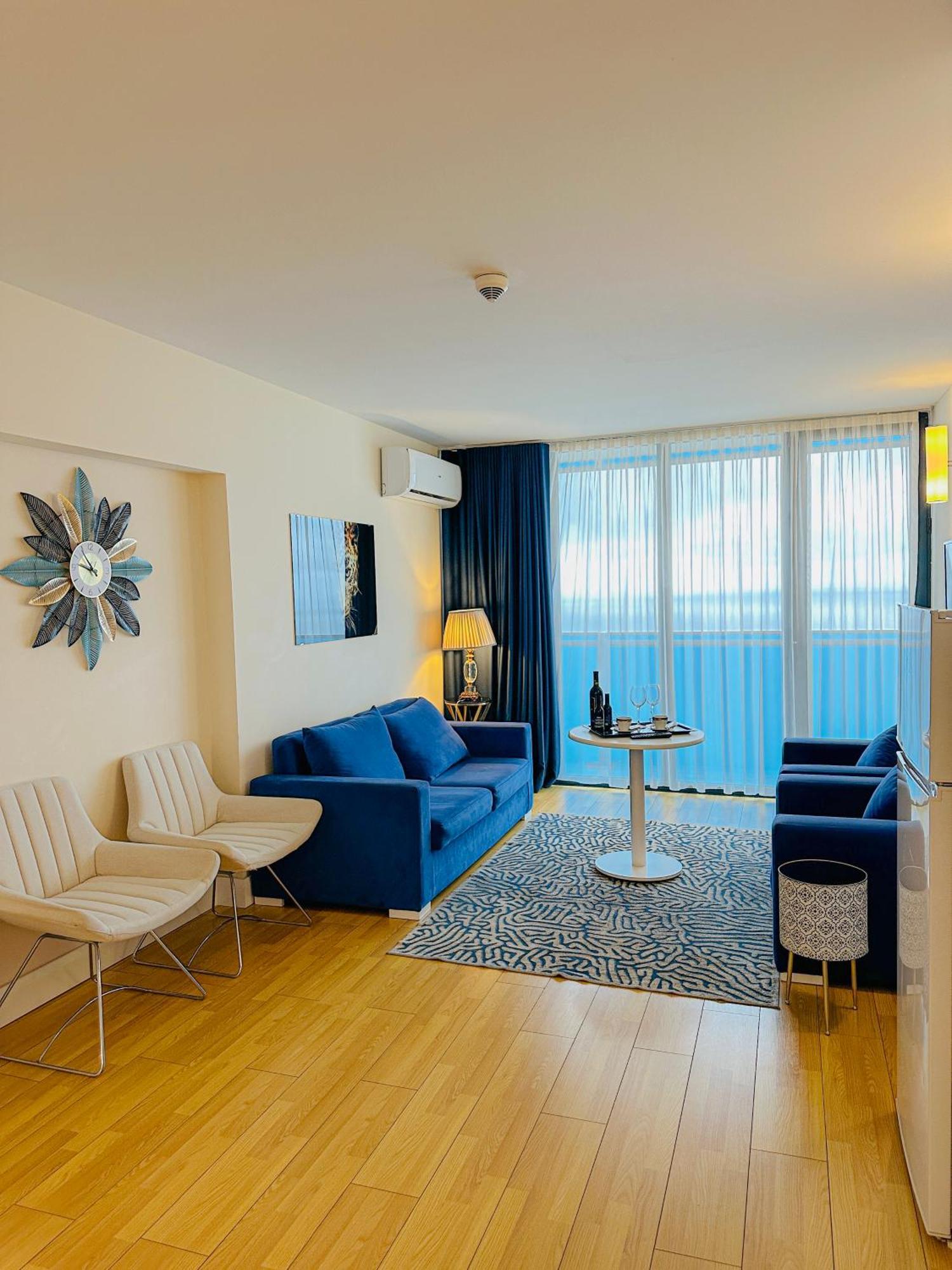 Batumi High View Hotell Eksteriør bilde